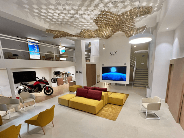 Milan-office1